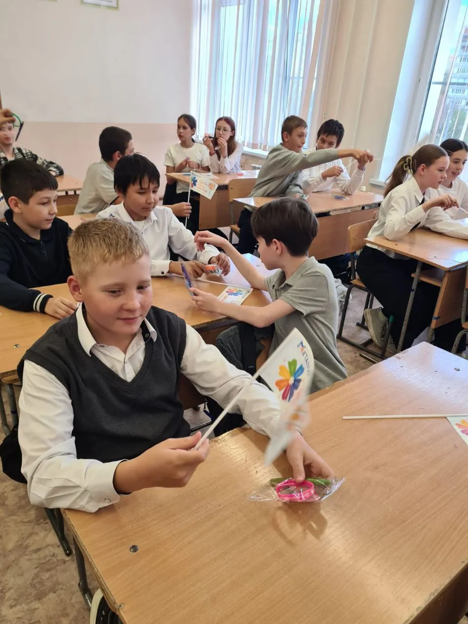 Участники акции Дети цветы жизни
