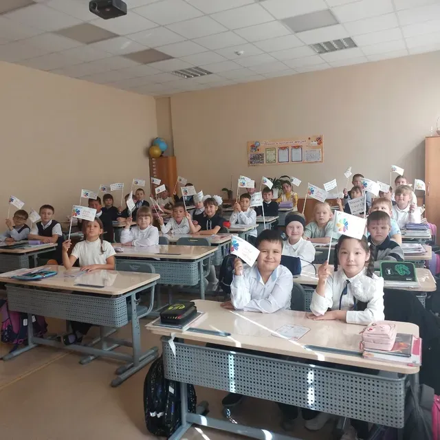 Участники акции Дети цветы жизни